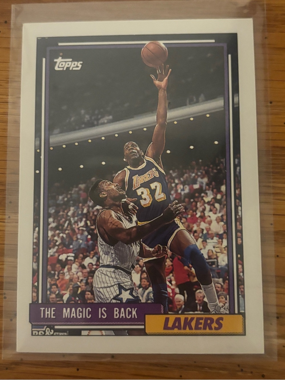 1992-93 Topps - Magic Johnson #54 Los Angeles Lakers NBA HOF Excellent